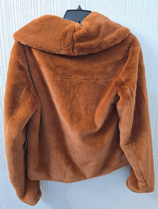 Dolce Cabo, Rust faux Fur with pockets